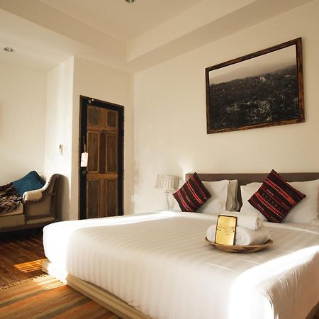 Hotel Yayee Chiang Mai Esterno foto