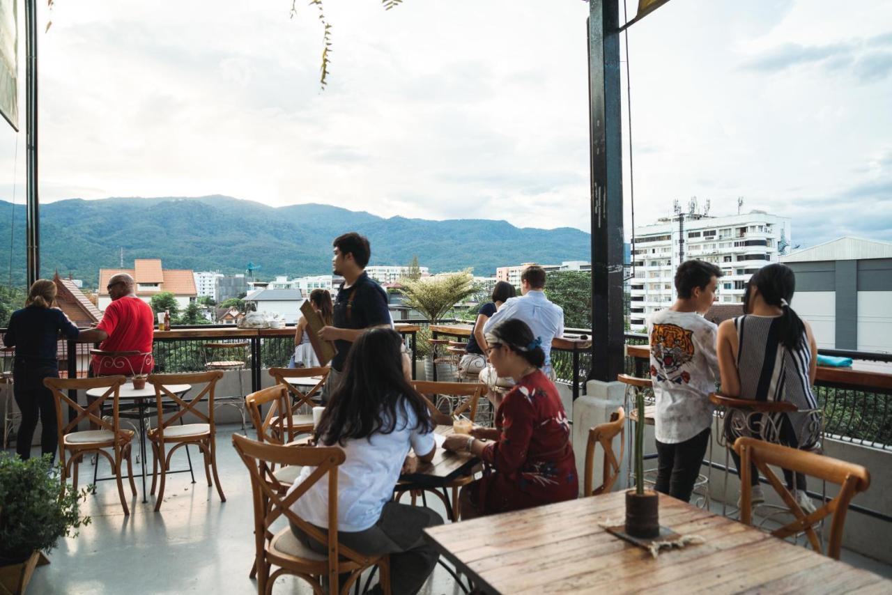 Hotel Yayee Chiang Mai Esterno foto