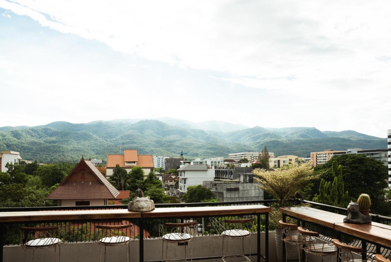 Hotel Yayee Chiang Mai Esterno foto